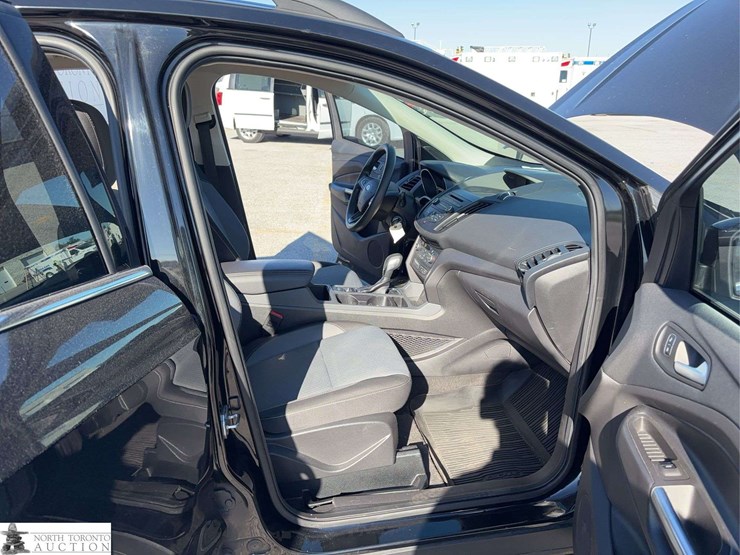 2018-ford-escape-image-19