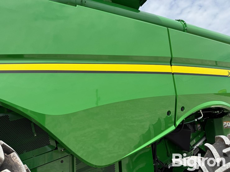 2024-john-deere-s780-image-17