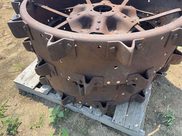 (2)-steel-wheels-image-8