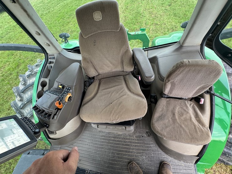 john-deere-8345r-image-63