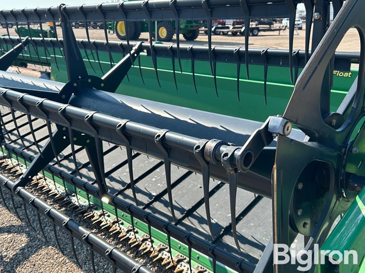 2010-john-deere-635d-image-13