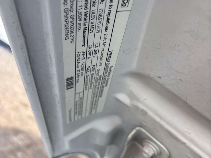2016-ford-f350-image-10