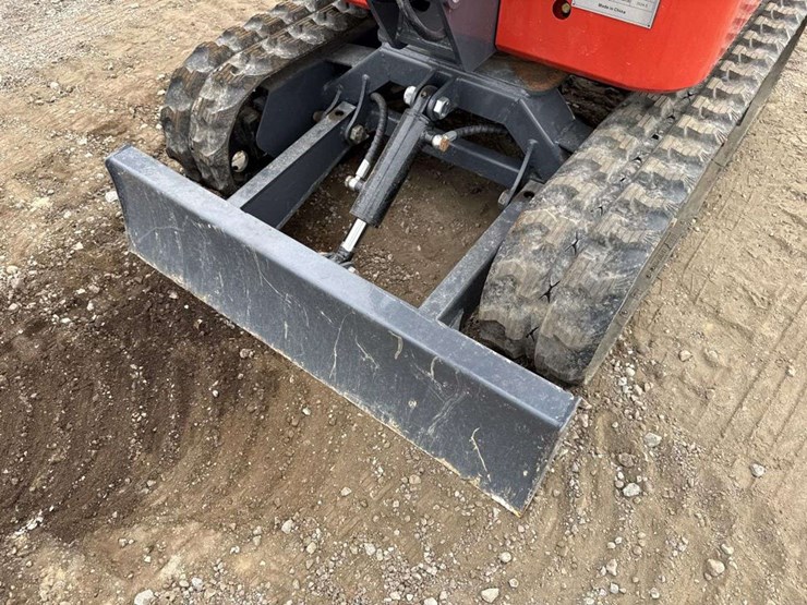 yc-15-mini-excavator-image-8