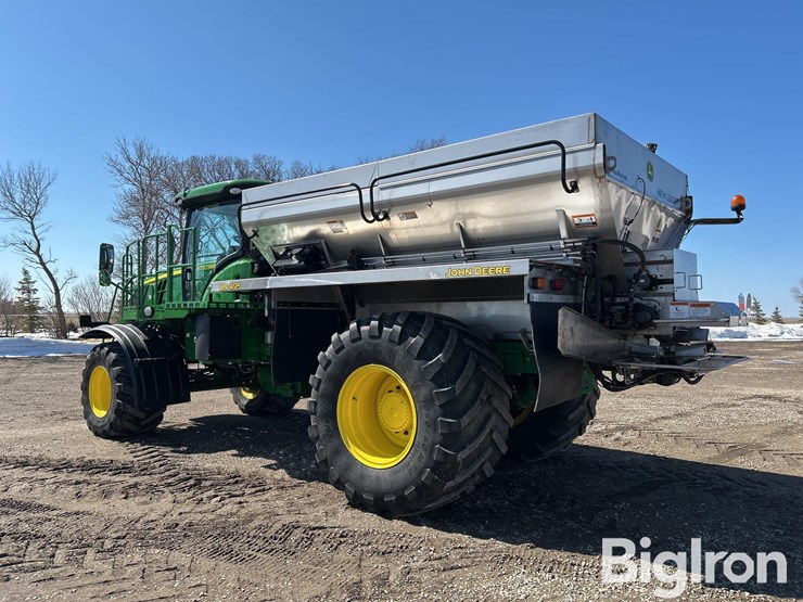 2021-john-deere-f4365-image-4