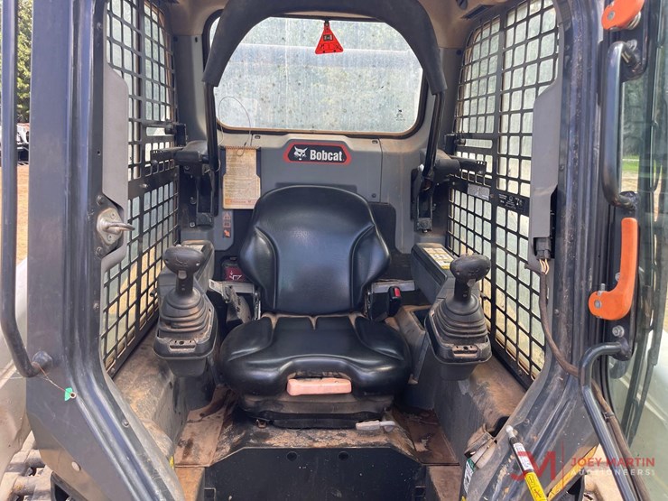 2023-bobcat-t76-image-16