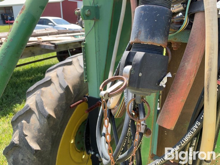 john-deere-700-image-19