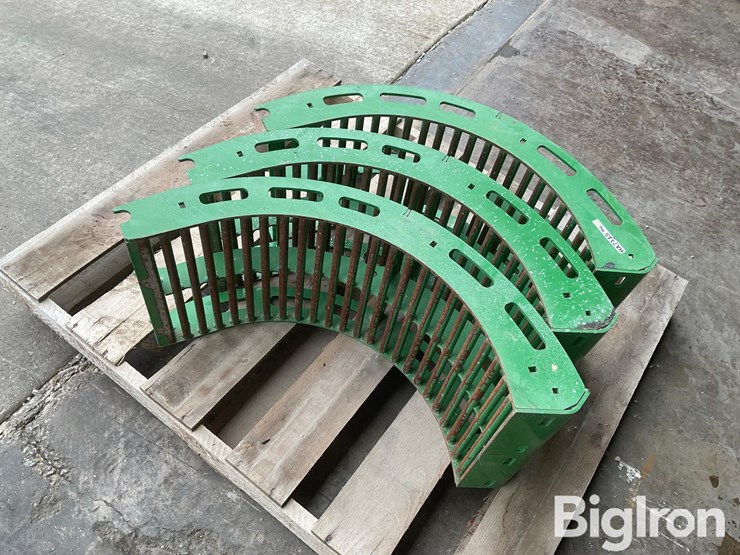 john-deere-x-9-large-round-concaves-image-5