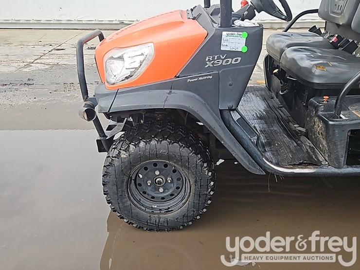 2018-kubota-rtv-x900-image-11