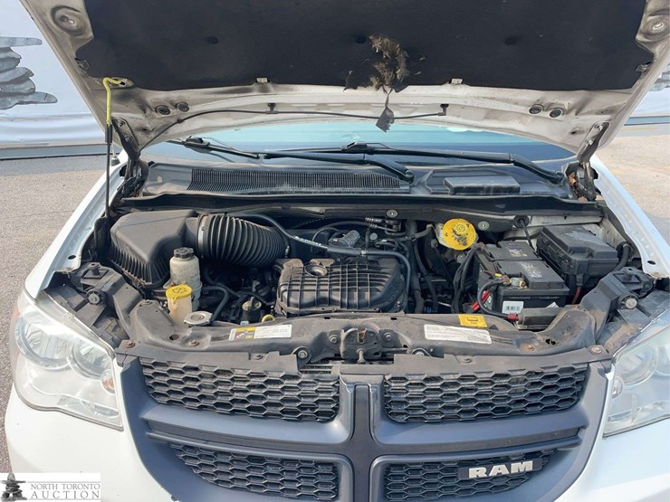 2015-ram-c/v-image-10
