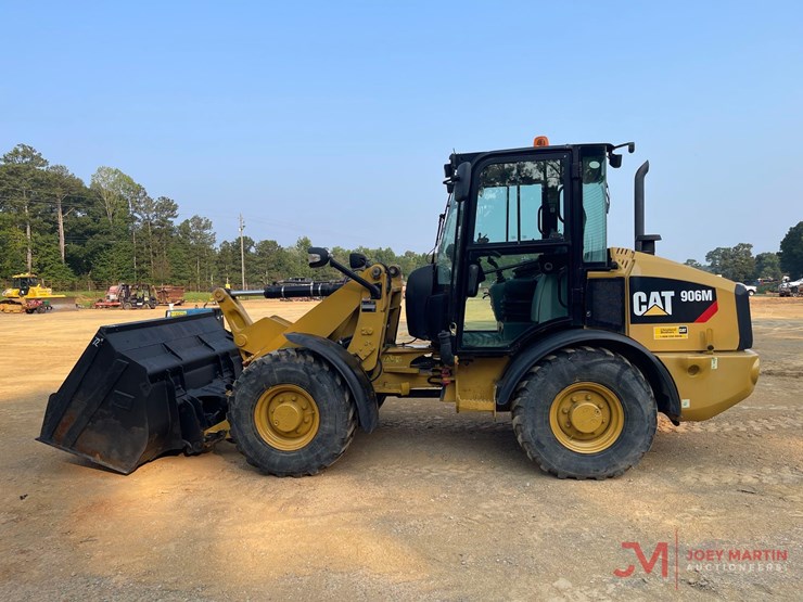 2016-caterpillar-906m-image-6