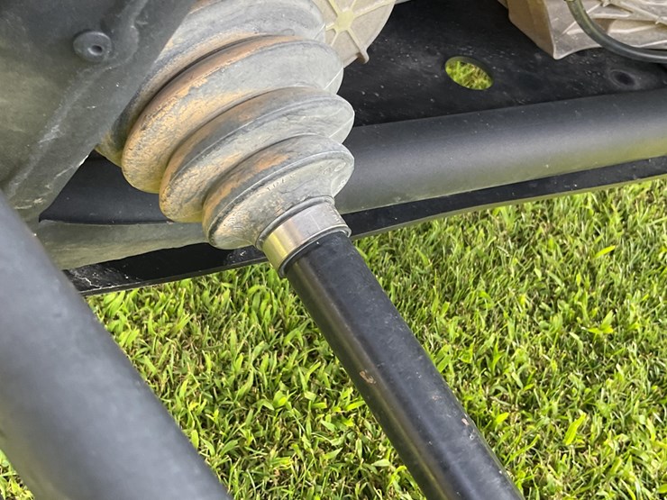 2022-can-am-maverick-x3-image-19