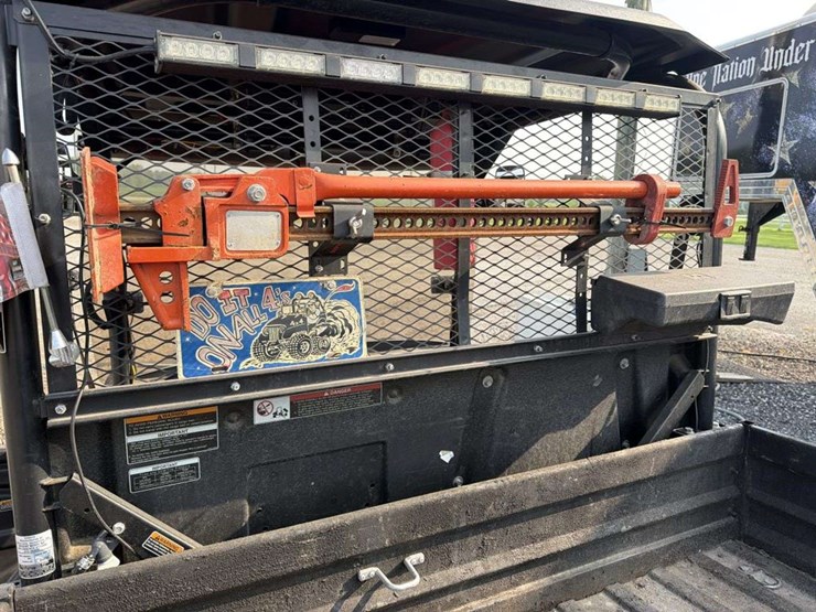 2017-kubota-rtv-x1120d-image-15