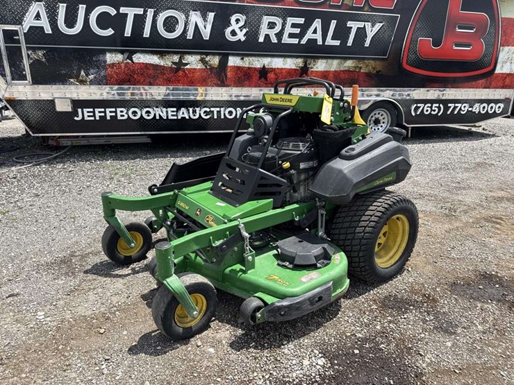 john-deere-m-image-1