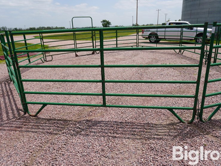 big-valley-corral-image-5