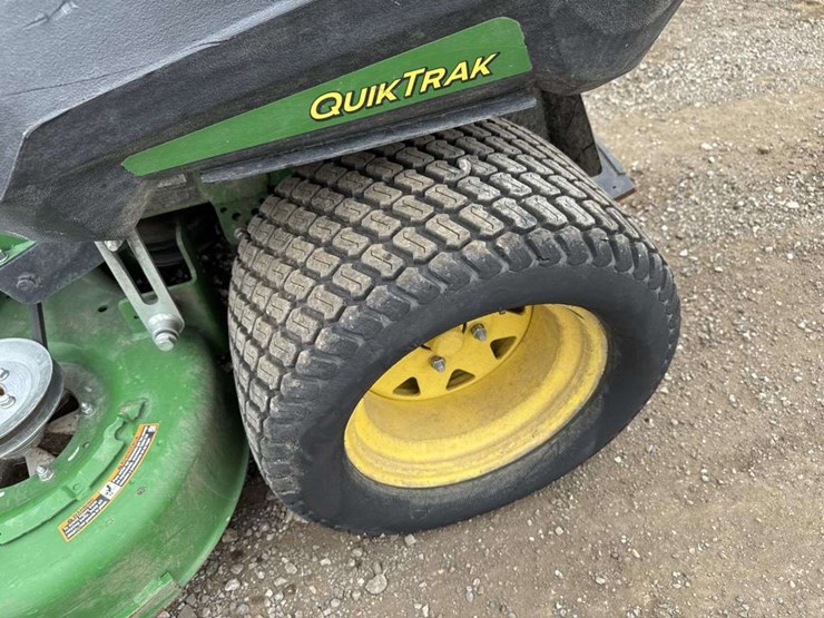 john-deere-m-image-8