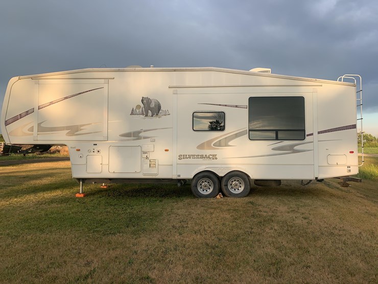 2007-cedar-creek-travel-trailer-image-9