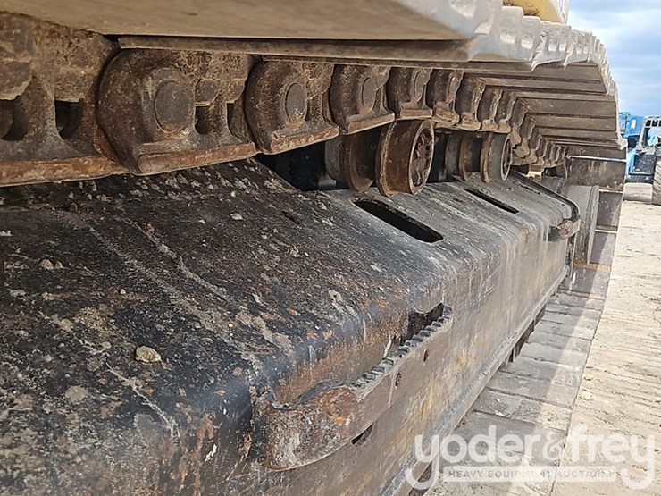 2019-caterpillar-336gc-image-11