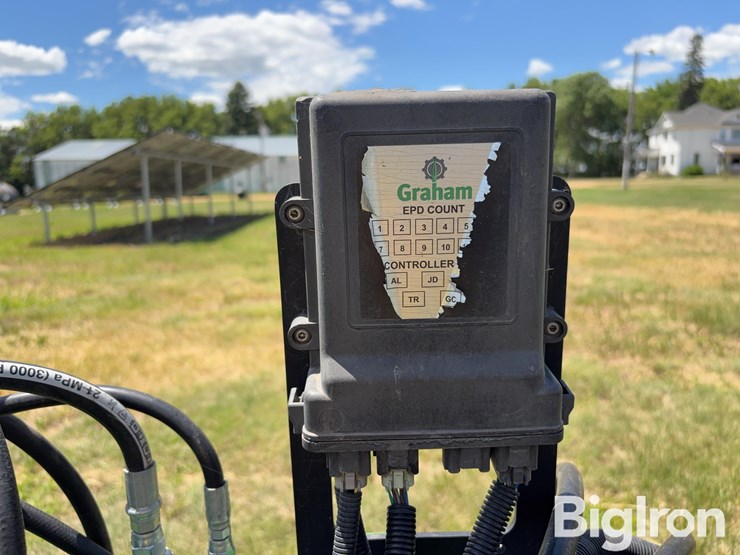 john-deere-7300-image-20