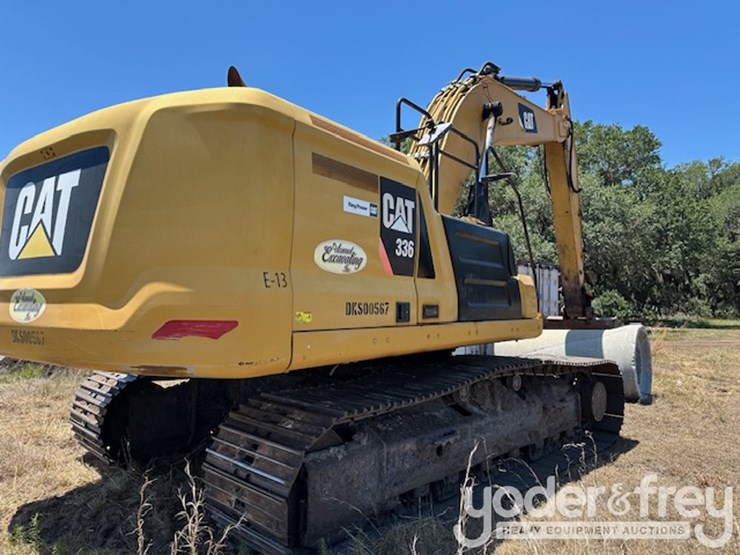 2019-caterpillar-336-image-4