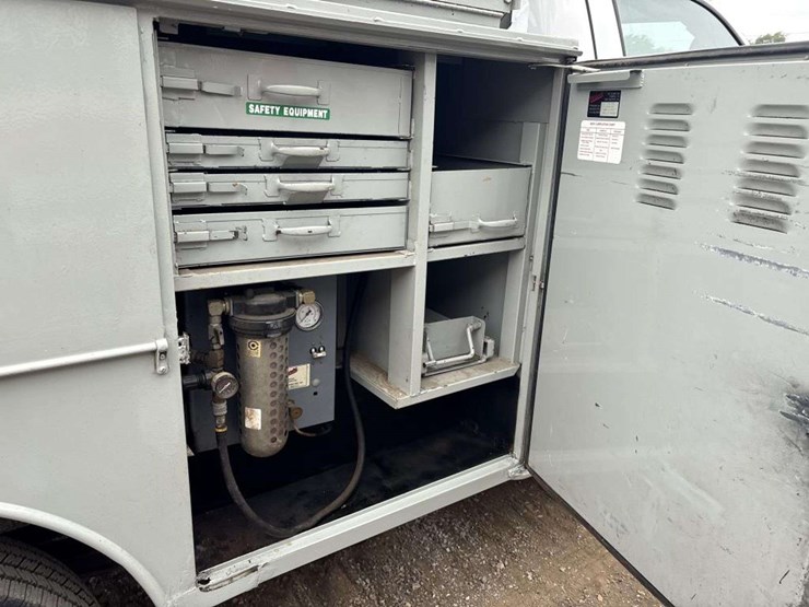 2008-ford-f350-image-19