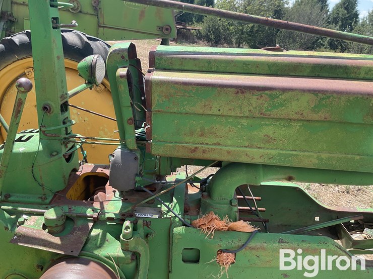 1951-john-deere-b-image-16