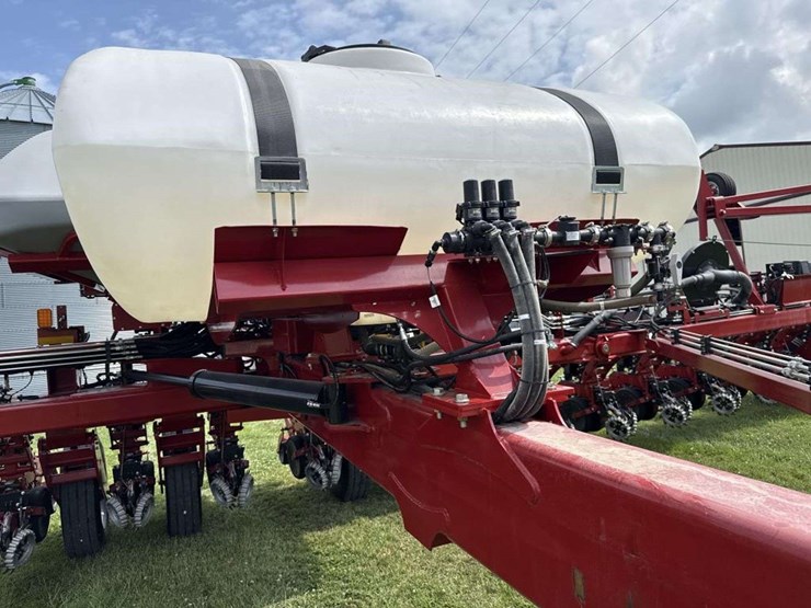 case-ih-2150-image-21