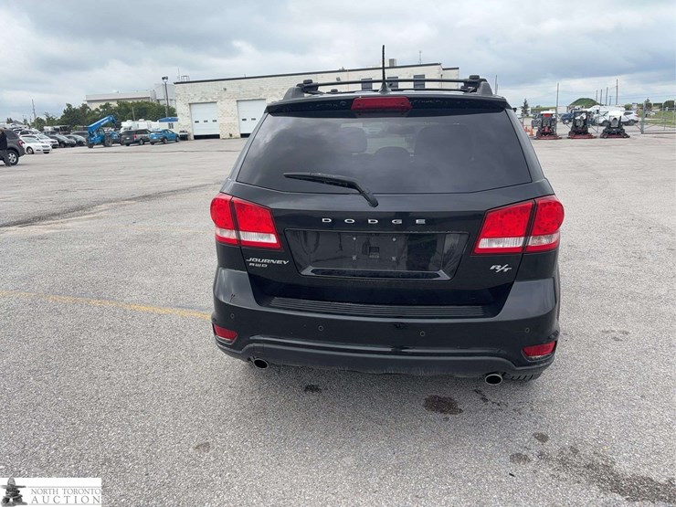 2015-dodge-journey-image-6