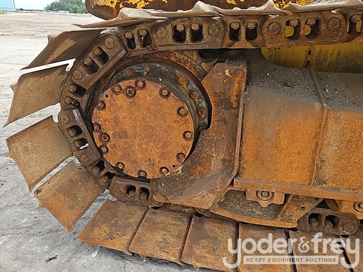 2023-komatsu-d39px-24-image-9