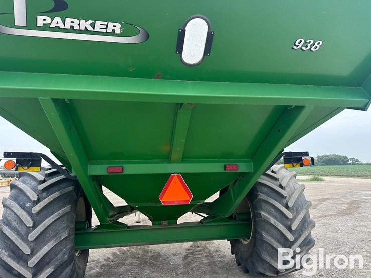 parker-938-image-15
