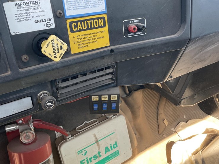 2005-vactor-2100-image-62