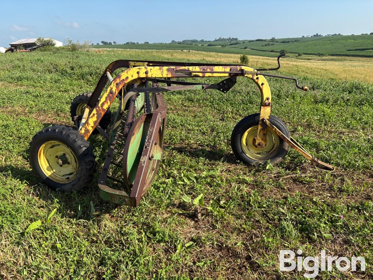 john-deere-640-image-4