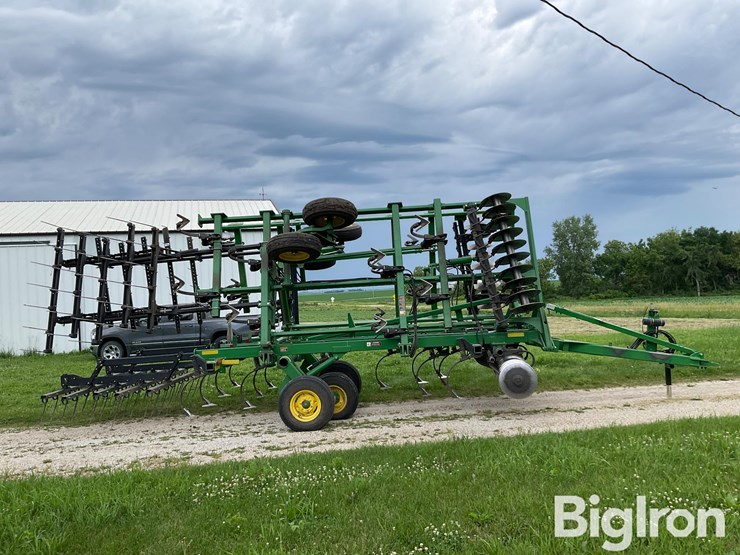 2009-john-deere-2310-image-4