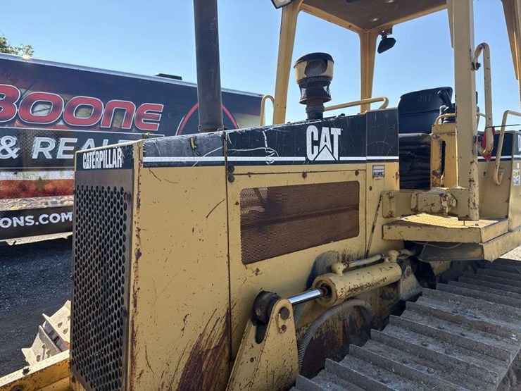 1998-caterpillar-d4c-xl-image-9