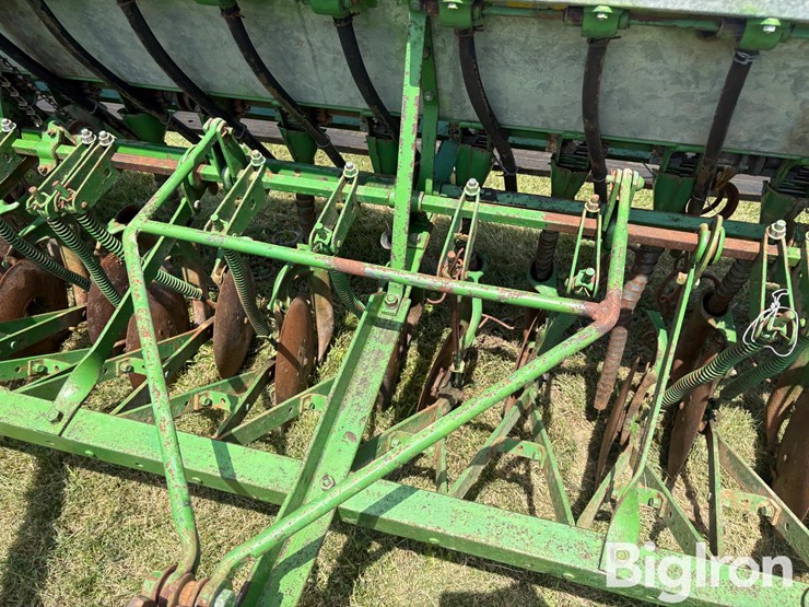 john-deere-207b-image-19