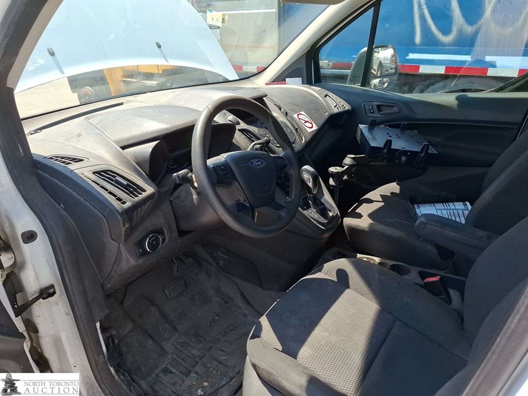 2016-ford-transit-connect-image-9
