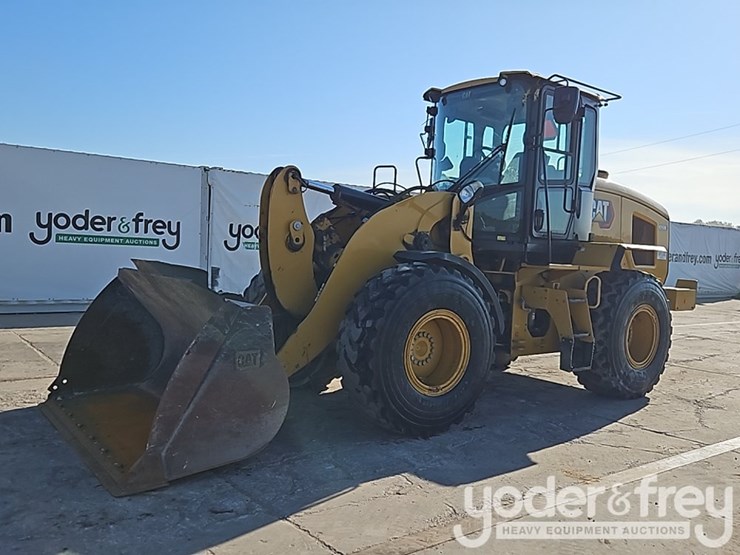 2021-caterpillar-926m-image-1