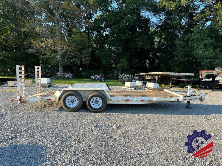 2013-moran-welding-20’-/-16k-lb.-t/a-equipment-tag-trailer-image-5