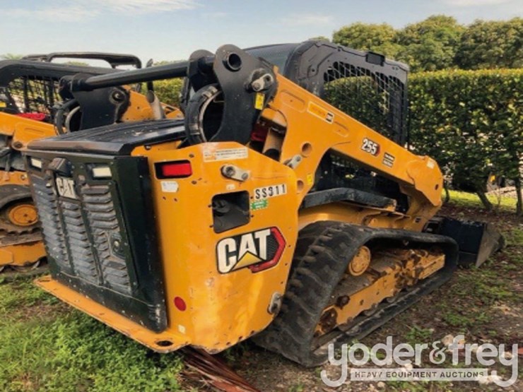 2024-caterpillar-255-image-4