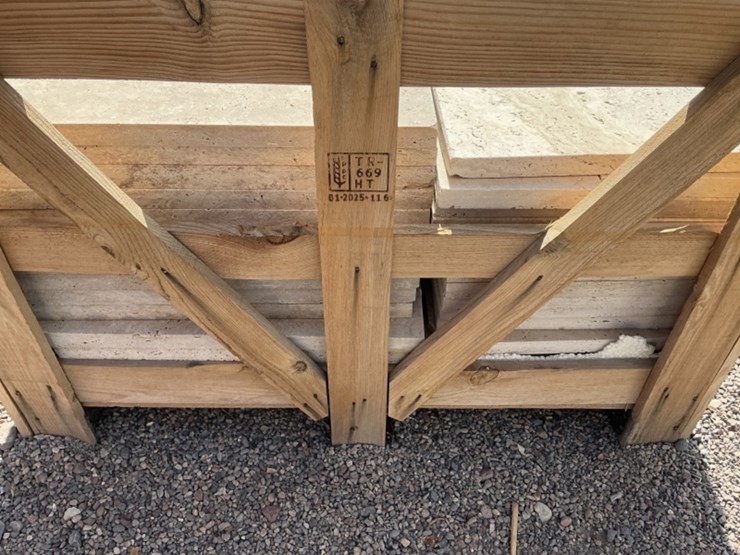 crate-of-travertine-pavers-image-4
