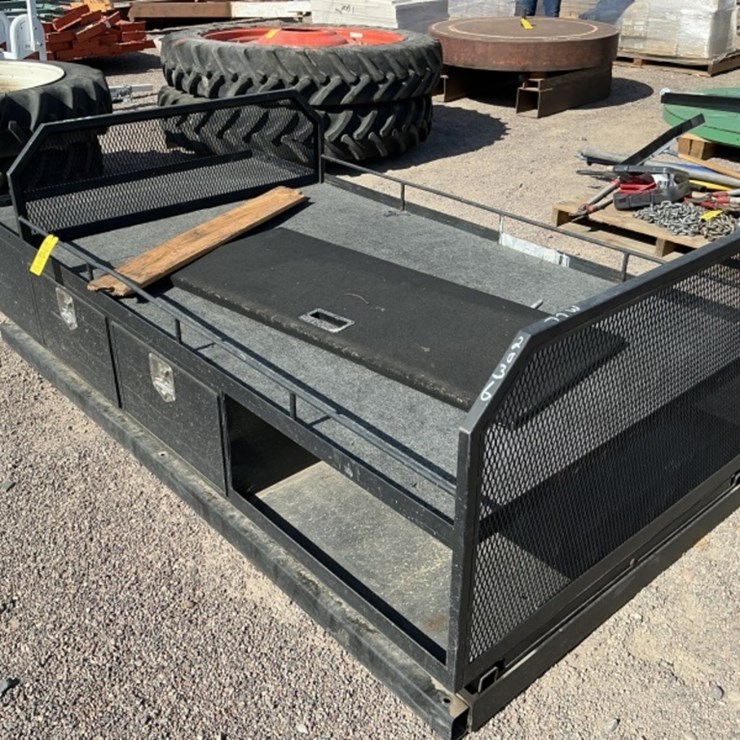 STEEL TRUCK BED STORAGE UNIT