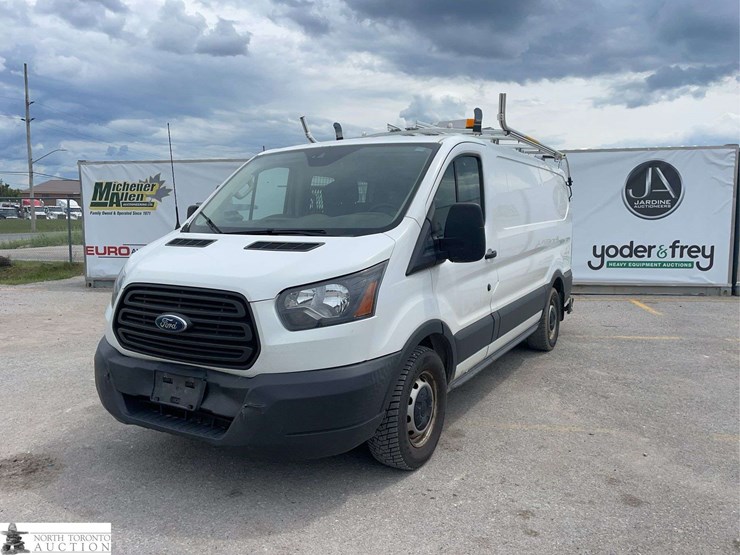 2018-ford-transit-image-1