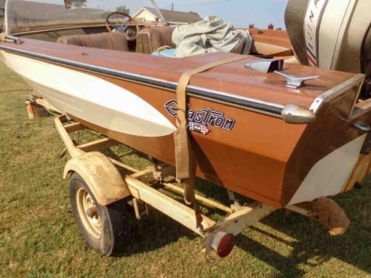 1968-glastron-15'-boat-and-trailer,-evenrude-image-7