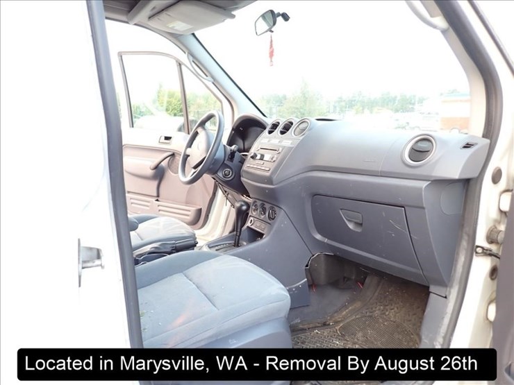 2013-ford-transit-image-23