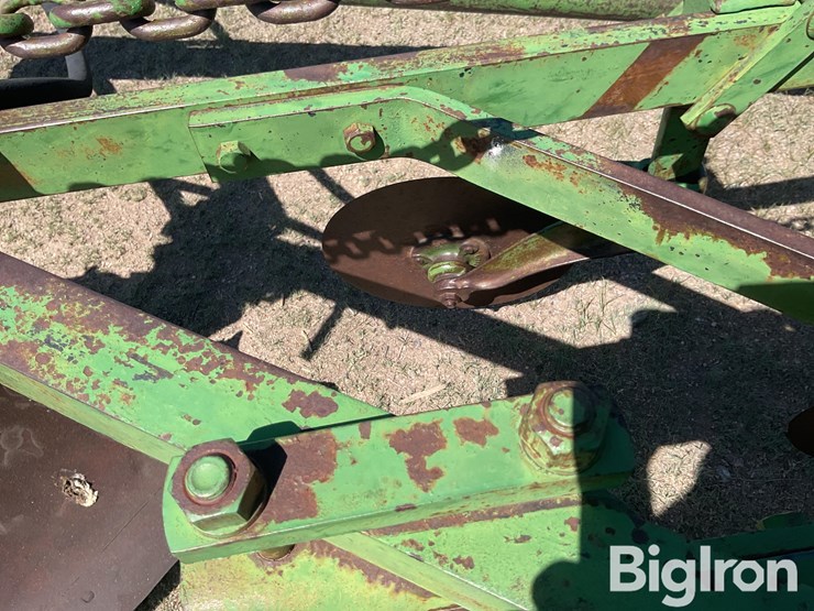 john-deere-5-image-17