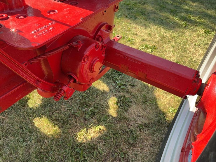 farmall-200-image-43