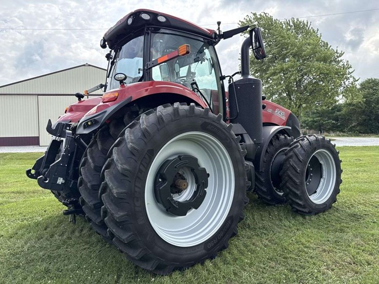 2024-case-ih-340-image-5