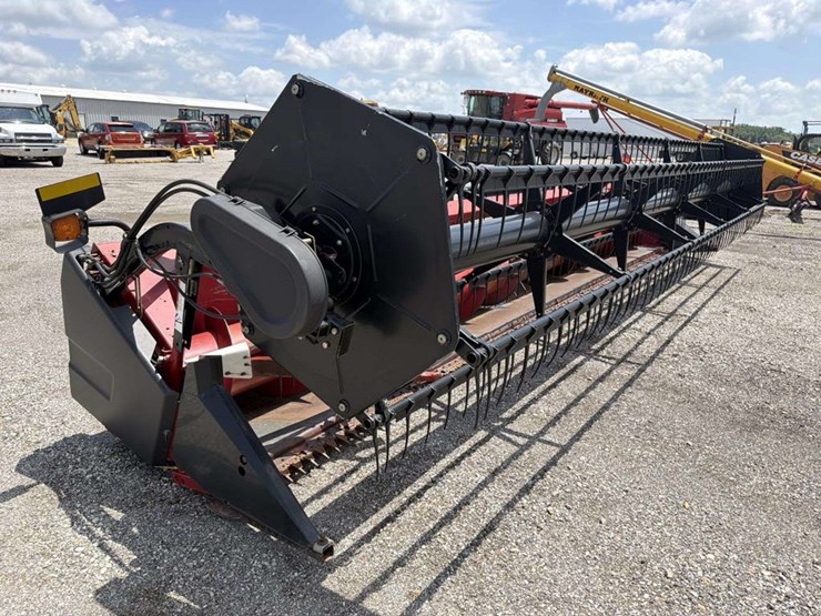 case-1020-25ft-grain-head-image-4