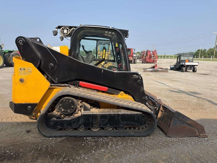 jcb-300t-image-6