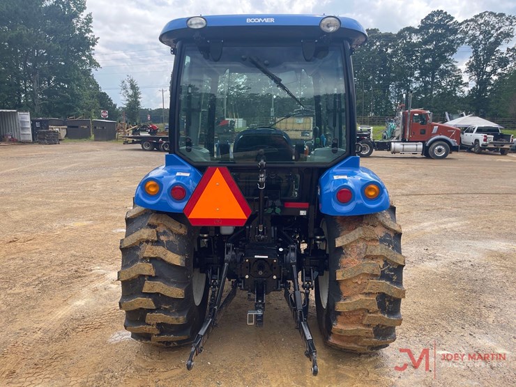 2023-new-holland-boomer-55-ag-tractor-image-4
