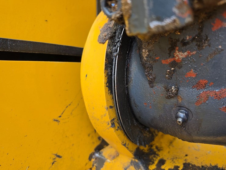 2018-deere-470g-lc-image-90